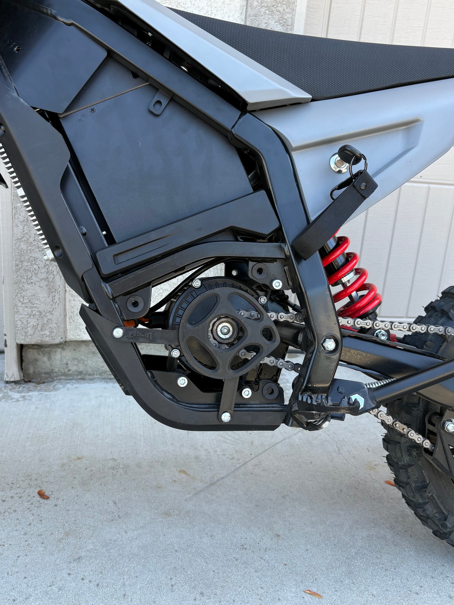 Yozma plastic motor cover