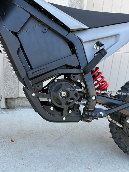 Yozma plastic motor cover
